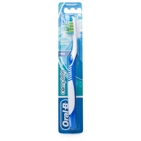 Oral B Advanced 40 Medium Toothbrush